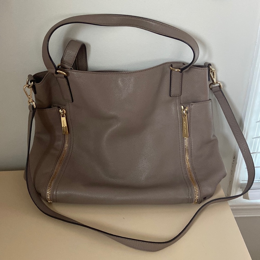 MICHAEL Michael Kors Elephant Gray Leather Tote Bag - Great condition